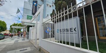 Importante robo en las oficinas de OSECAC Bahía Blanca. (Foto: Rodrigo García - La Nueva).