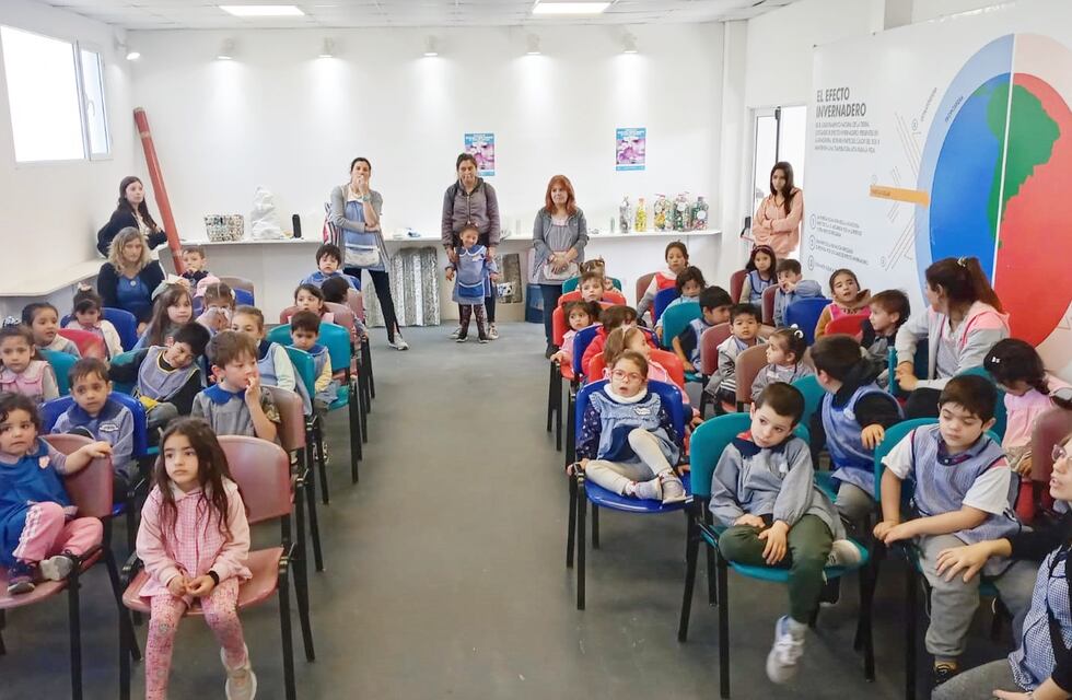 Alumnos del Jardín 915 visitaron la Planta de Separación de Residuos de Tres Arroyos
