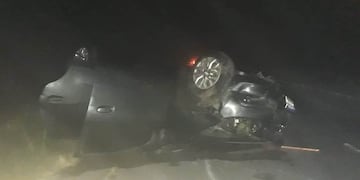 Despiste y vuelco en la RN 14