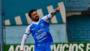Estudiantes de Río Cuarto derrotó a Temperley con el gol de Martín Garnerone (Tomy Fragueiro).