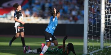 La Pepa Romina Gómez puso arriba a Belgrano en la final del fútbol femenino (Facundo Luque / La Voz).