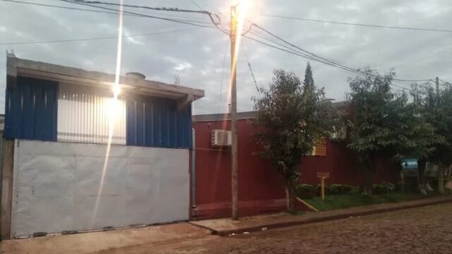 Oberá: cayó del techo de su casa y ahora se encuentra en grave estado.