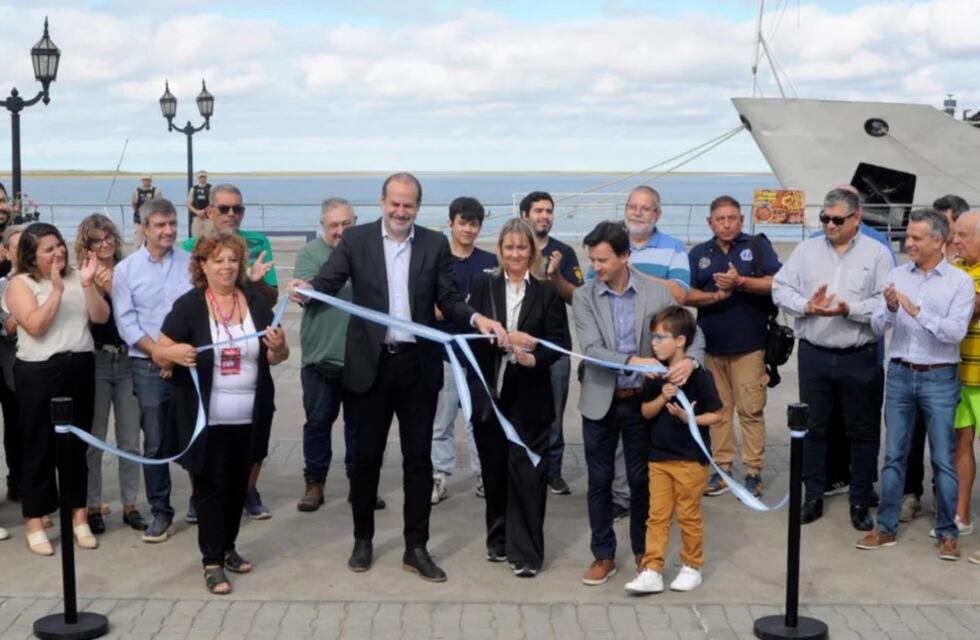 Bahía Blanca: quedó inaugurada la Fiesta del Camarón y el Langostino
