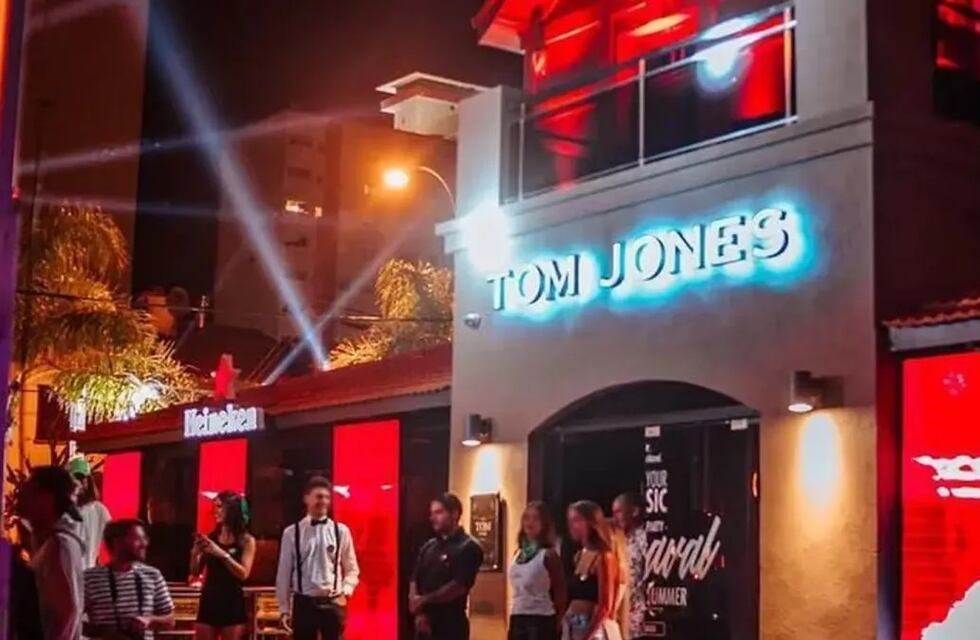 El boliche “Tom Jones”, en donde los patovicas agredieron a dos personas, ya tenía una denuncia por violencia homofóbica