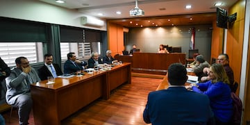 El gobierno de Entre Ríos anunció la devolución de los días descontados a los docentes