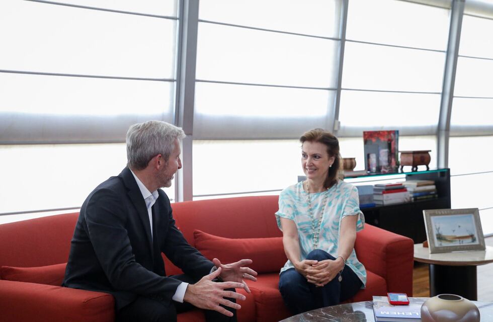 Frigerio se reunió con funcionarios nacionales para abordar puntos claves de la provincia