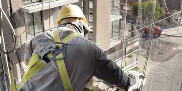 Los especialistas ven una recuperación lenta del empleo