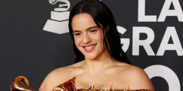 Rosalía hizo historia en los Latin Grammy 2022: “Motomami” ganó la categoría álbum del año
