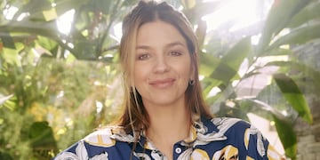 Marcela Kloosterboer sorprendió con un look denim al lucir un vestido de jean