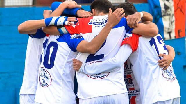 Rosario visita a Pacífico de Bahía Blanca. (Foto: Prensa Rosario Puerto Belgrano).