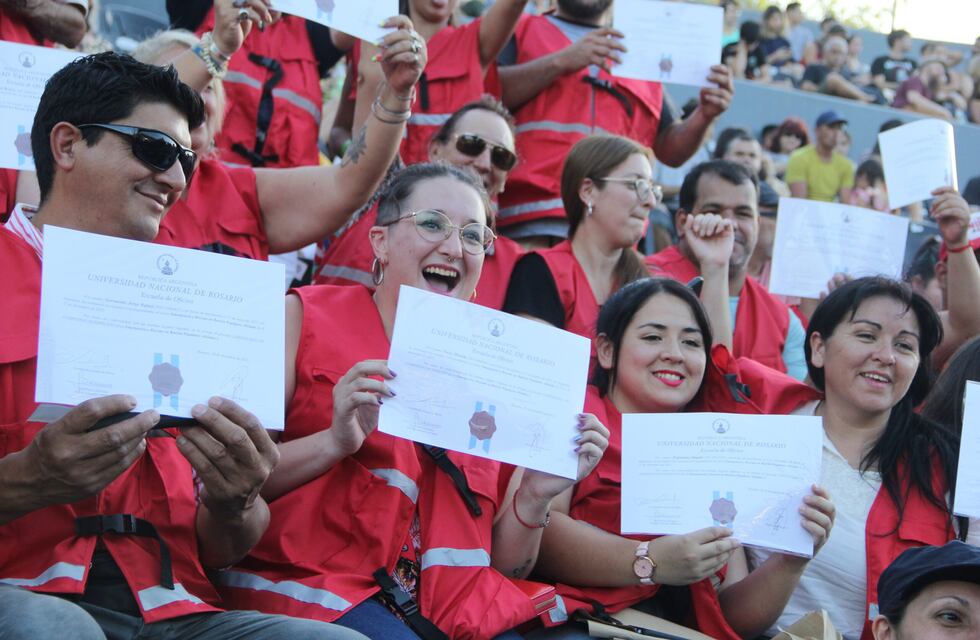 La Escuela de Oficios de la UNR brindará nuevos cursos en barrios de Rosario