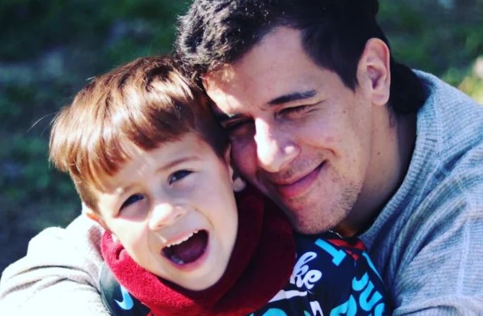 El padre de Lucio Dupuy compartió un conmovedor video con fotos del pequeño