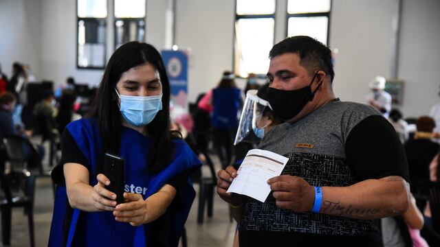 La provincia de Santa Fe registró 2.297 casos de coronavirus y 27 muertes este jueves.