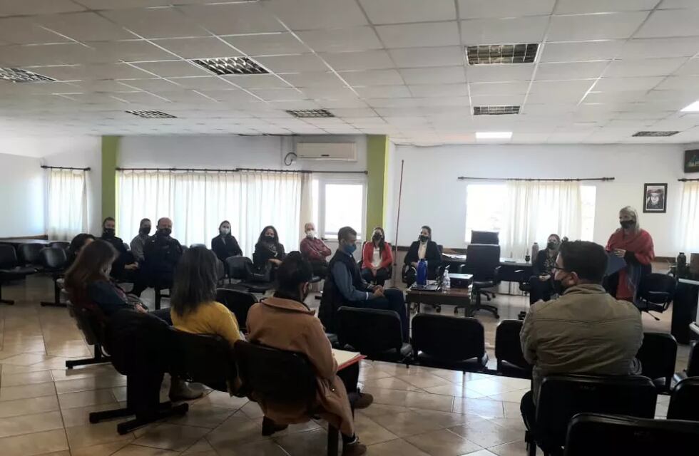 San Pedro: se realizó una mesa de trabajo para salvaguardar los derechos de los menores.