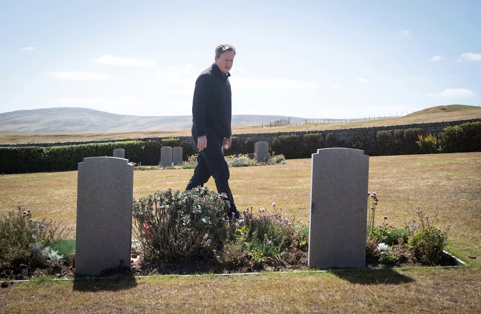 La Cancillería convocó a la embajadora del Reino Unido para hablar sobre la visita de Cameron a Malvinas