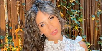 Barby Franco enfrentó al calor con un traje de baño único. Foto: Instagram.