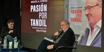 Así fue la presentación del libro de Miguel Lunghi