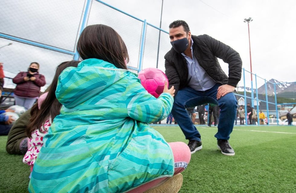 Inauguraron el playón deportivo del B° Libertador