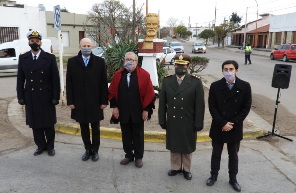 Se realizó el acto por el bicentenario del fallecimiento de Güemes