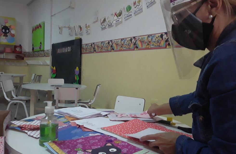 Capacitación en los jardines municipales y creación de lineamientos curriculares