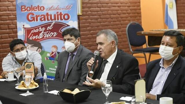 Osvaldo Jaldo se reunió con intendentes y delegados comunales de Cruz Alta