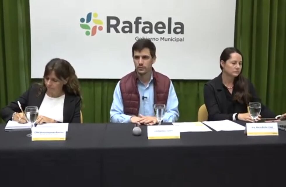 Cinco empresas participaron de la licitación de juegos para plazas