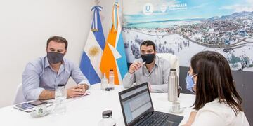 El Intendente se reunió con el equipo económico y de producción para la generación de estrategias para reactivar la economía.