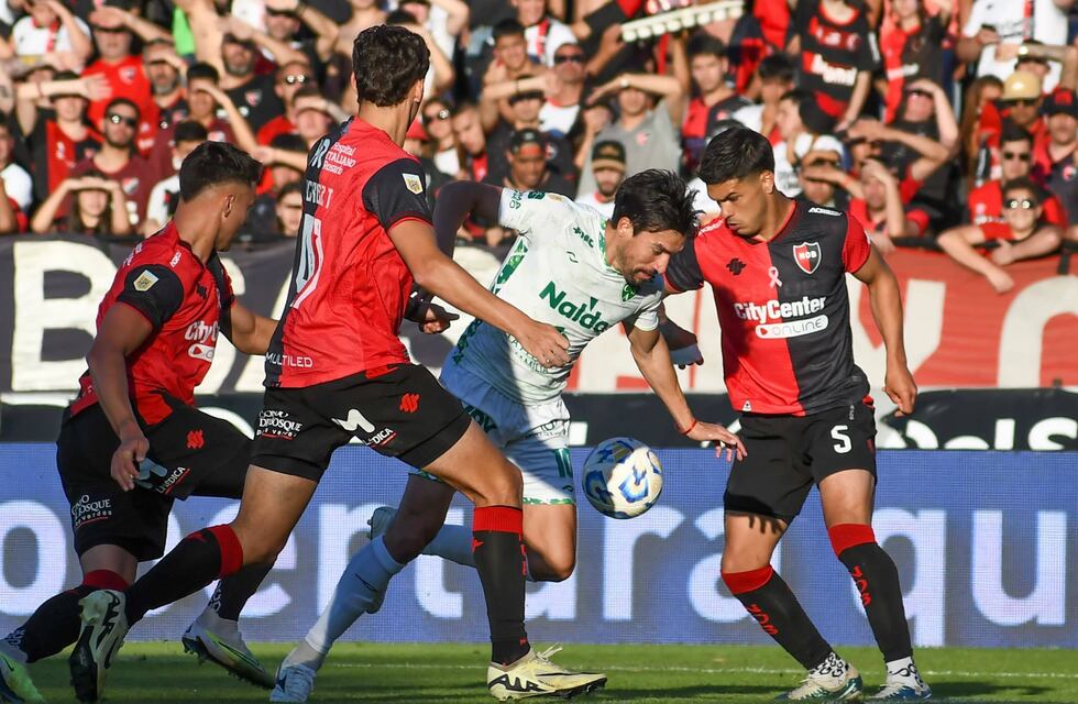 Newell’s Old Boys no pudo con Sarmiento y cosechó un empate desabrido