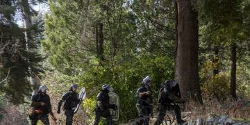 Una escuela del sur de Chile fue incendiada y se le atribuye a accionar mapuche.