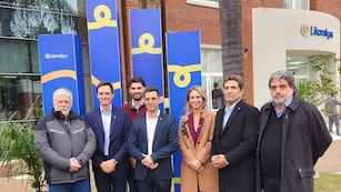 Leonardo Viotti en la inauguración de la Base operativa Rosario de Litoral Gas,