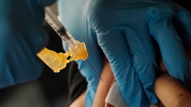 Dengue en Argentina: con más de 65 mil casos, ¿hay vacunas en el país?