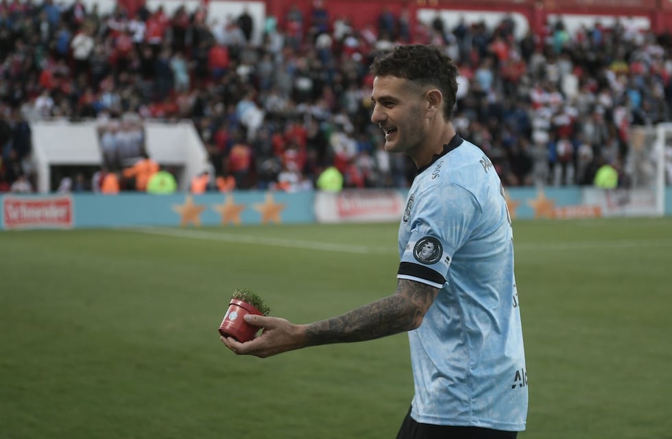 El curioso regalo de Argentinos Juniors a Belgrano en la previa del partido