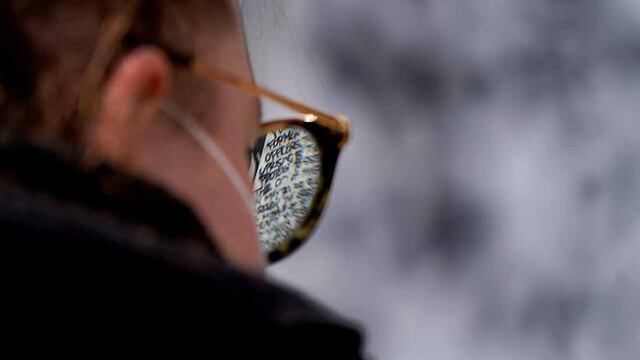 Anteojos de una mujer (AP Photo/Julio Cortez)