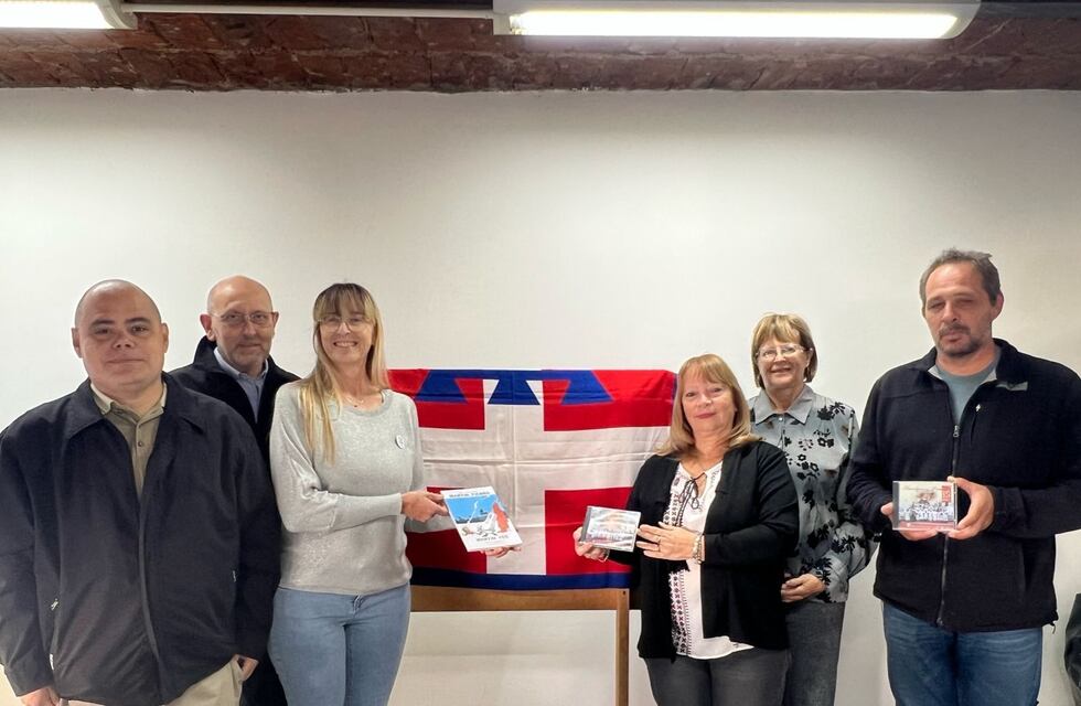 El Archivo Histórico Municipal recibió la donación de un  Martín Fierro en versión piamontesa