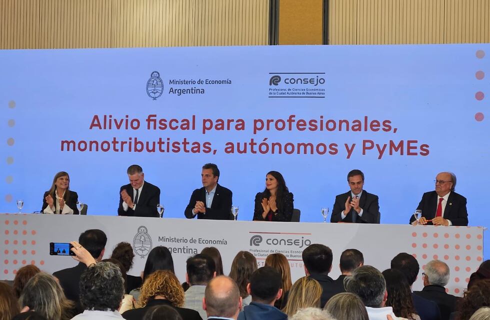 Massa refuerza la batería de anuncios para hacerle frente a los datos de inflación y pobreza