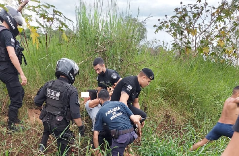 Posadas: recuperaron camioneta que había sido sustraída del barrio Latinoamérica