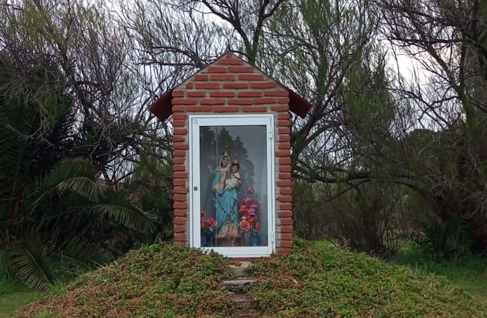 Misa y Procesión en Tres Arroyos y Lin Calel en honor a la Virgen de San Nicolás