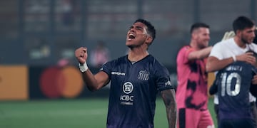 Rafael Pérez ya está en condiciones de volver en Talleres, para el primer cruce con Vélez (Prensa Talleres).
