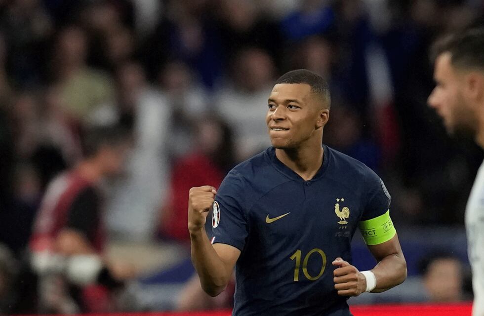 La imagen de Mbappé que da a entender donde jugará la próxima temporada