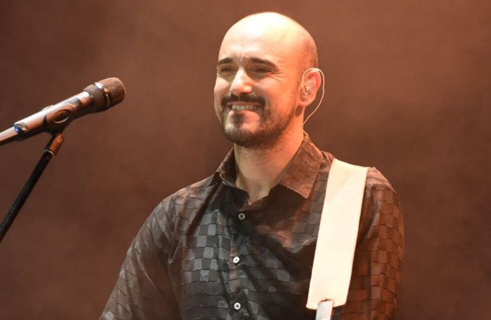 La Plata: Abel Pintos invitará a más de mil chicos ciegos a su show en el Estadio Diego Armando Maradona