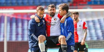 La dura lesión de Lucas Pratto en Holanda.