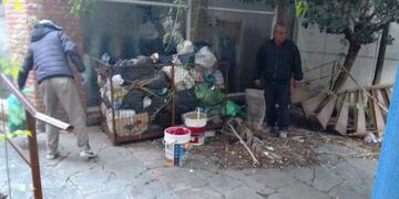 Higiene Urbana de Tres Arroyos procedió a la limpieza del Paseo Español
