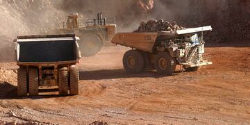 Alumnos de Malargüe reclamaron por la minería.