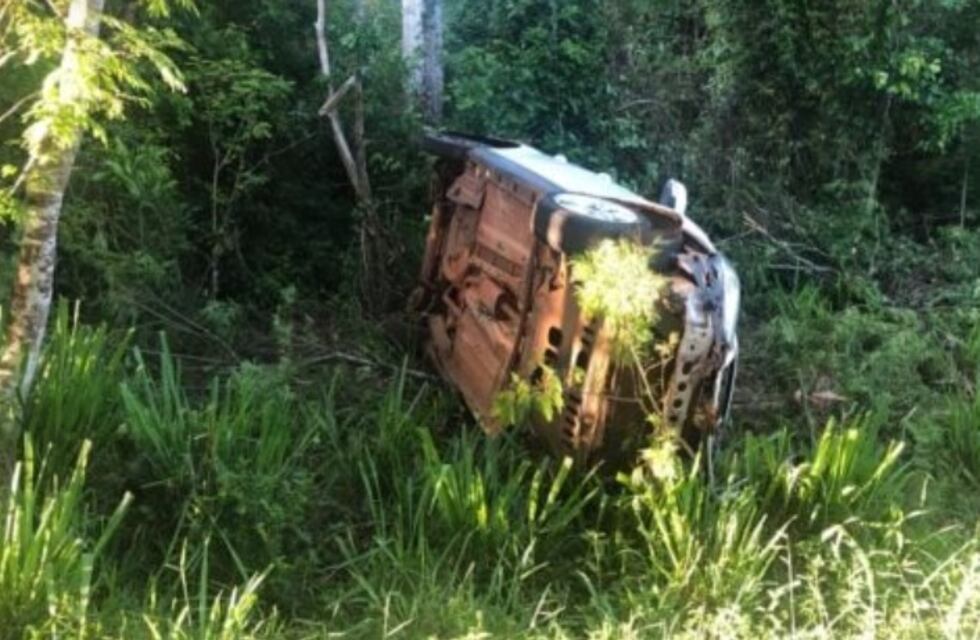 Menor manejaba ebrio y despistó en Puerto Iguazú: adujo que se le cruzó un animal “desconocido”