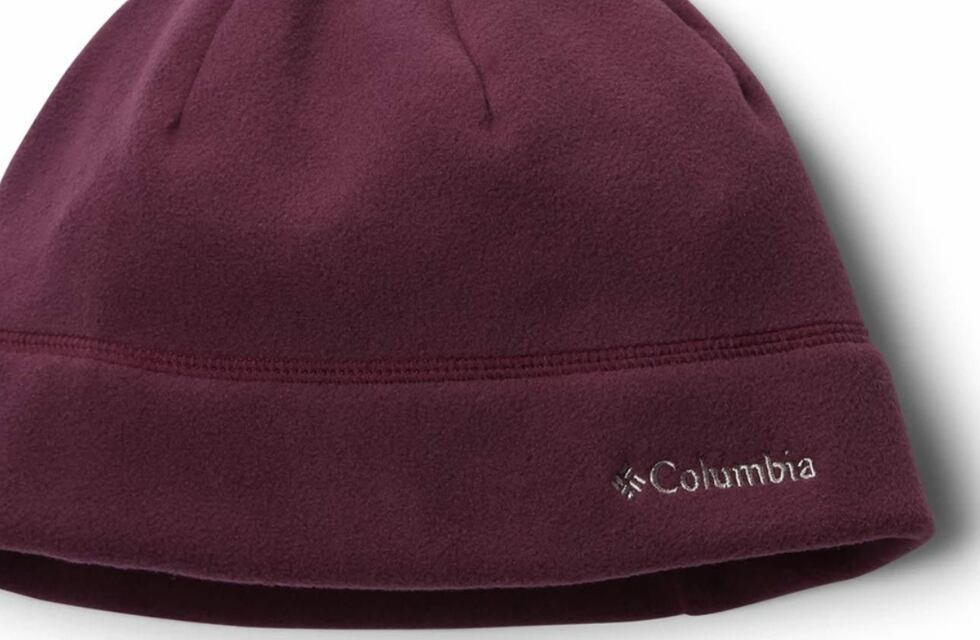 ¿Conviene comprar en Chile?: esto es lo que cuesta un gorro para la nieve Columbia