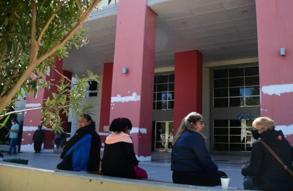 El Ministerio de Salud sanjuanino trabaja en una plataforma para descentralizar la atención en hospitales públicos