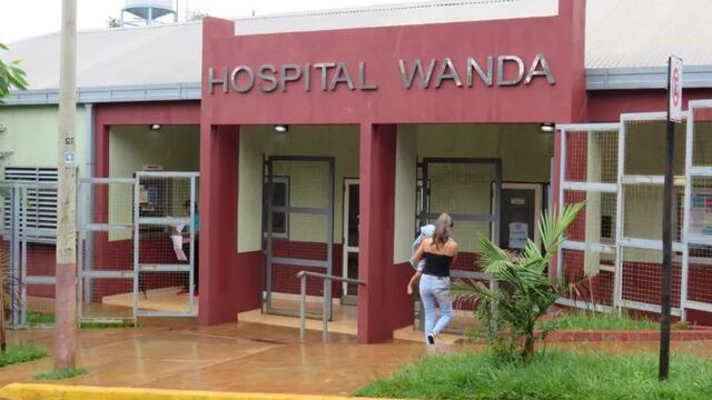 Wanda: personal de limpieza del hospital local reclama aumento de sueldo.