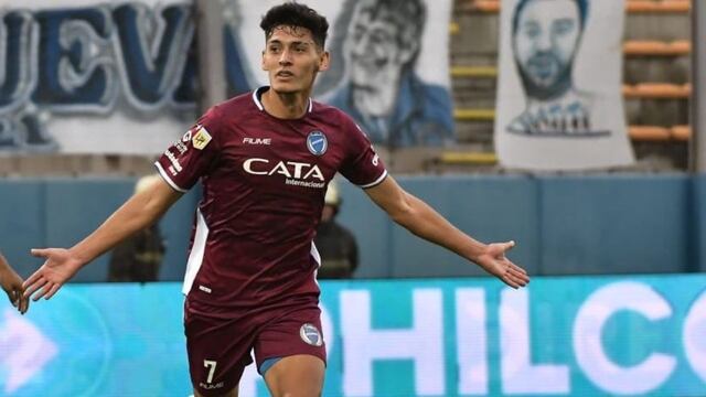 Godoy Cruz presentó la nueva indumentaria y fue n San Luis en la Copa Argentina. Larrosa marcó el gol del empate del Tomba pro no alcanzó. El Tomba perdió en los penales.