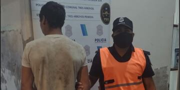 Un hombre fue aprehendido por provocar destrozos en la casa de su ex pareja