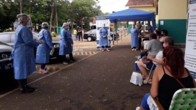 Este domingo continuarán atendiendo en el centro de testeo de Posadas